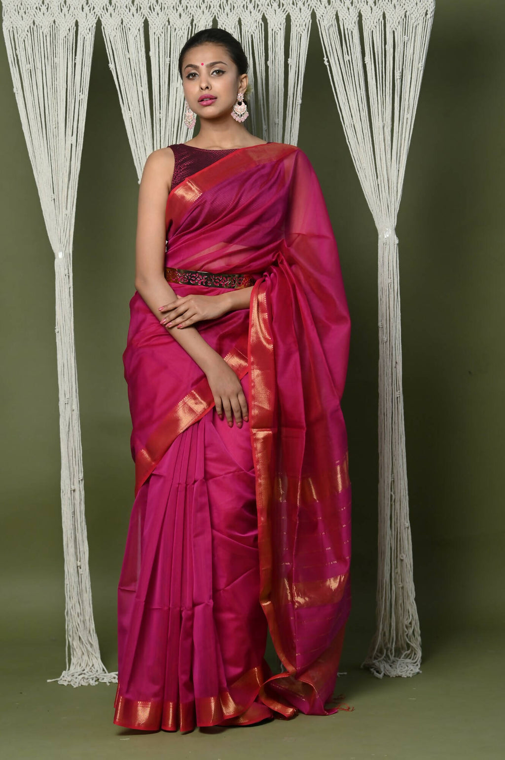 Very Much Indian Handloom Cotton Silk Maheshwari Saree With Sleek Golden Border - Red