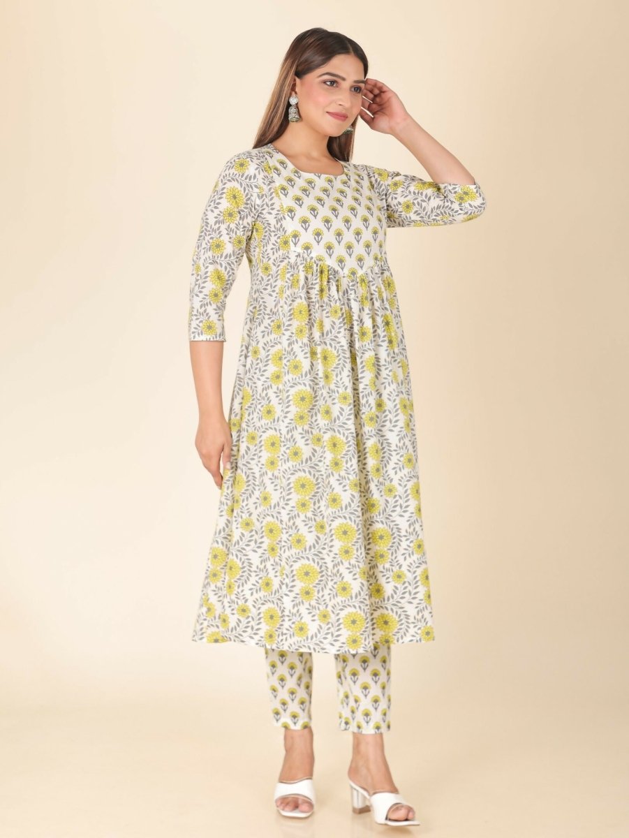 Aramya Yellow Soft Cotton Floral Print A-line Kurta Set for Women