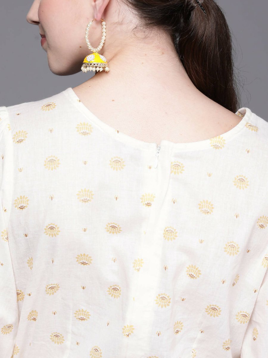 Ahalyaa Off White Printed Basic Jumpsuit