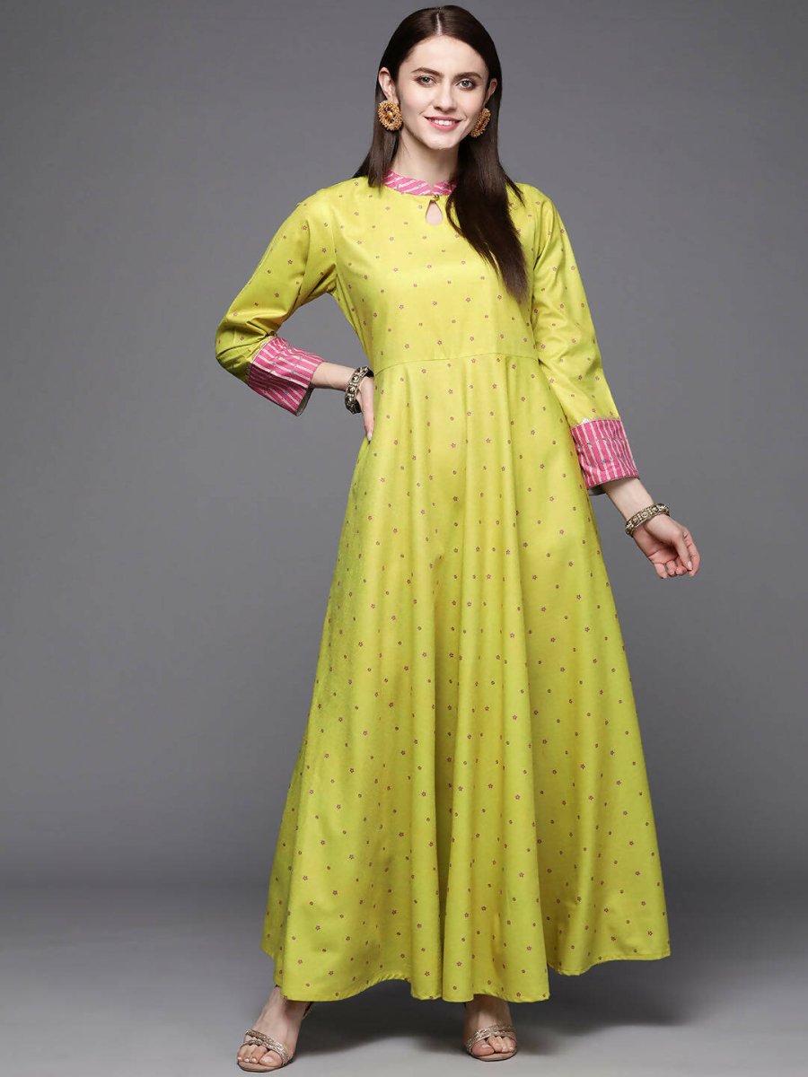 Ahalyaa Women Lime Yellow & Pink Printed Pleated A-Line Maxi Ethnic Dress