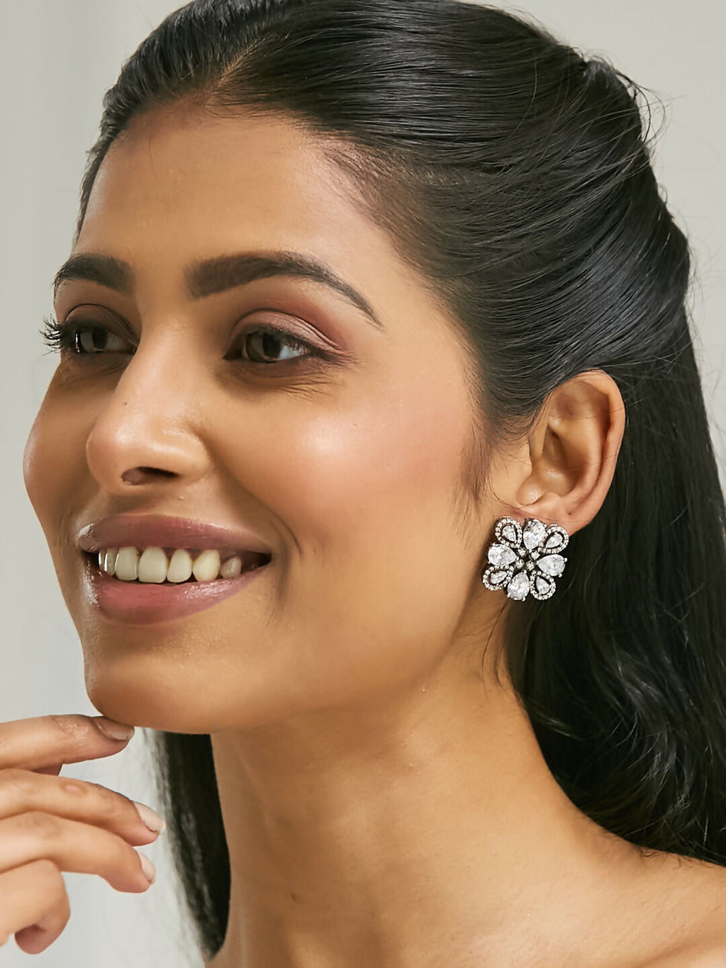 Nuyug 22K Gold-Plated Crystal & Zircon Stone Studded Floral Studs