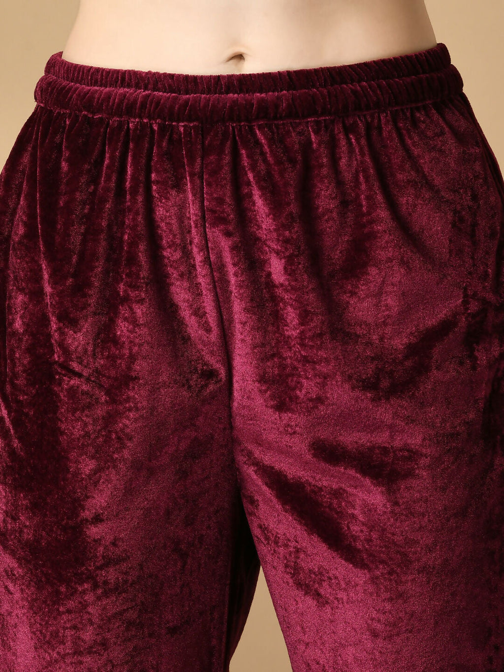 Myshka Women's Magenta Velvet Kurta & Trousers With Dupatta Party Sets