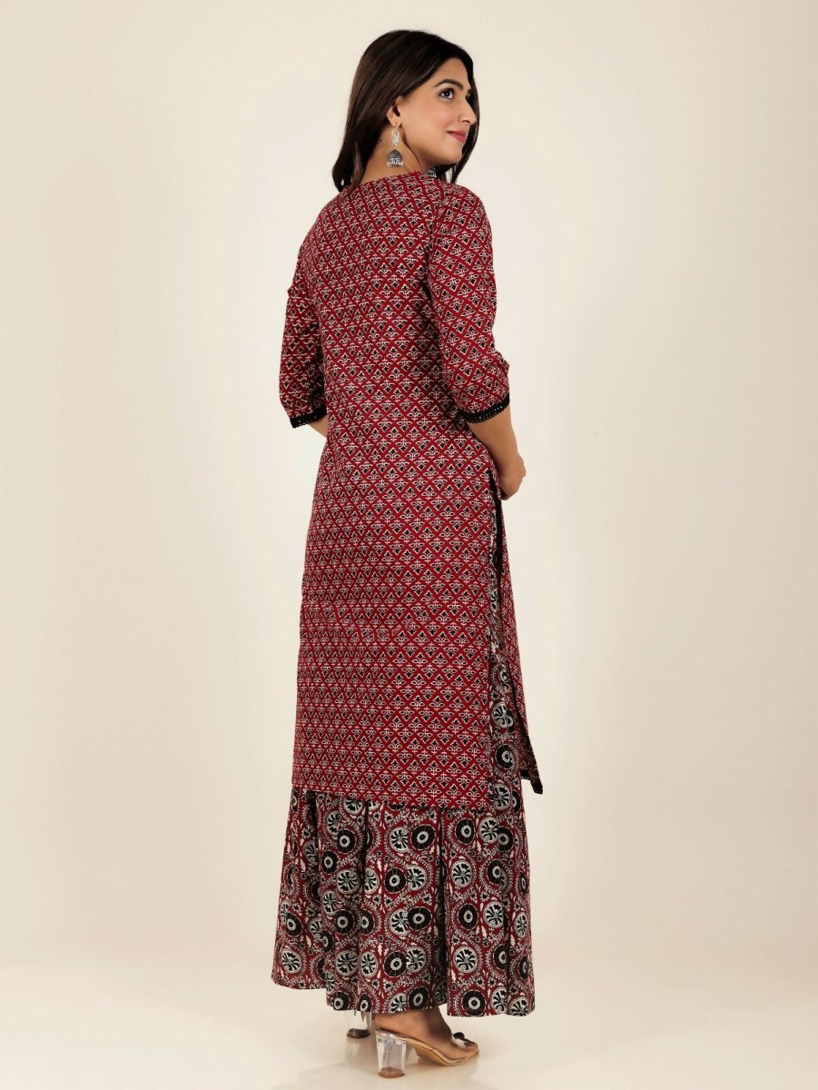 Aramya Straight Soft Cotton Geometric Print Women's Kurta - Red