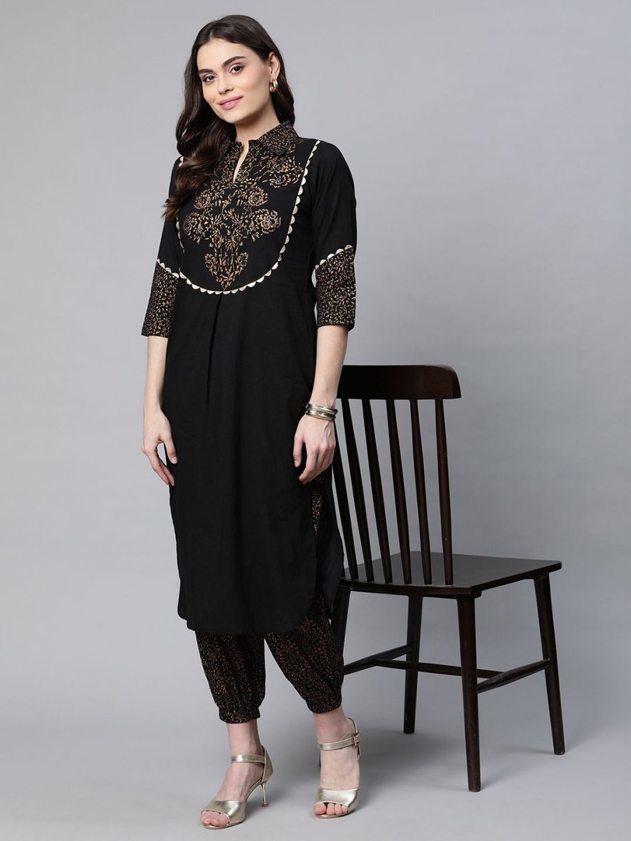 Ahalyaa Women Black Colour Pure Cotton Printed Kurta Pant Set
