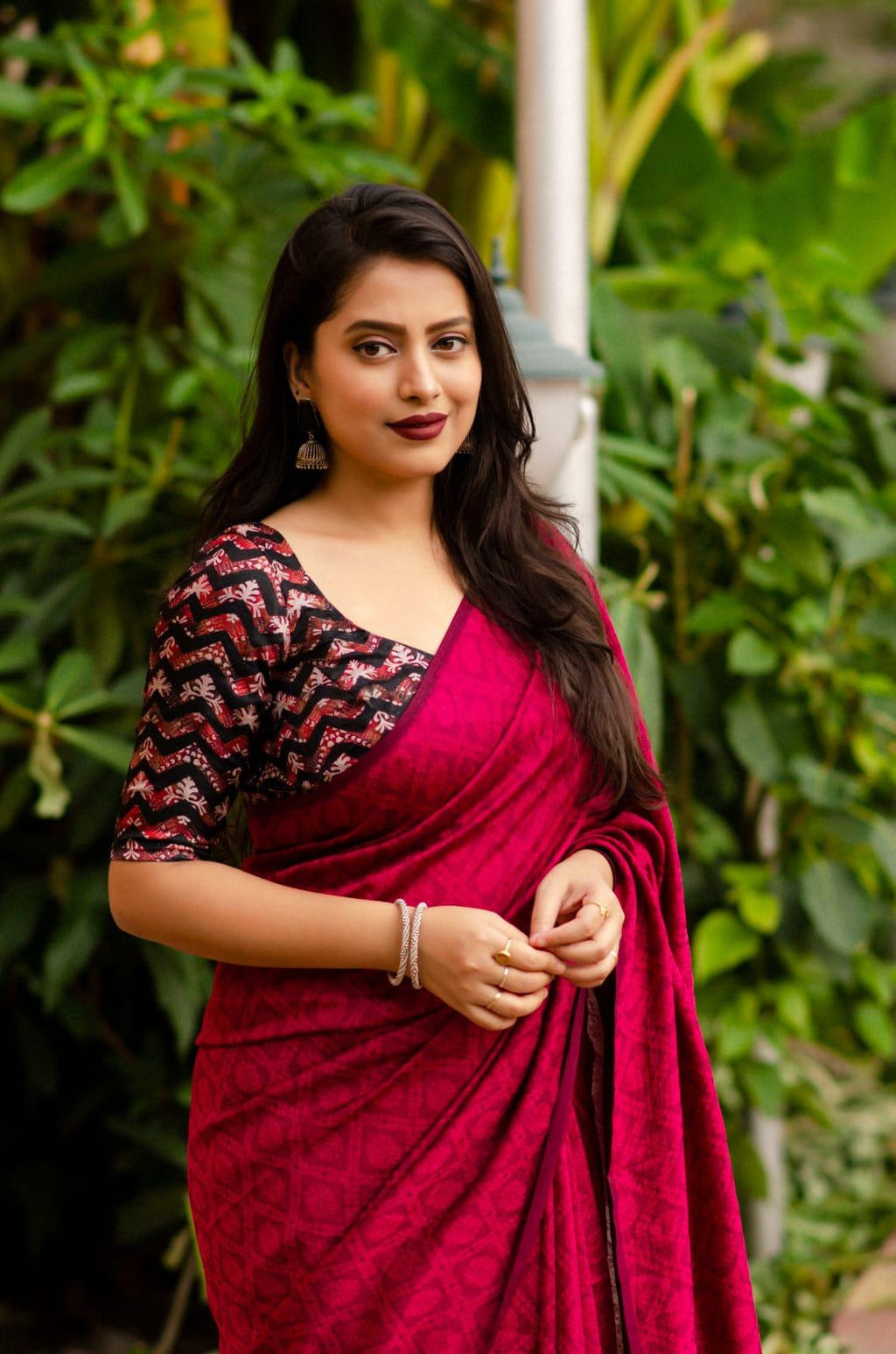 Red Jute Silk Woven Design Saree with Unstitched Blouse - Hiral Fashion