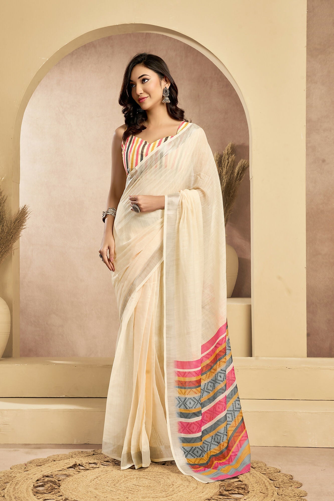 Vastranavya Off White Digital Printed Linen Ready To Wear Pocket Saree with Unstitched Blouse