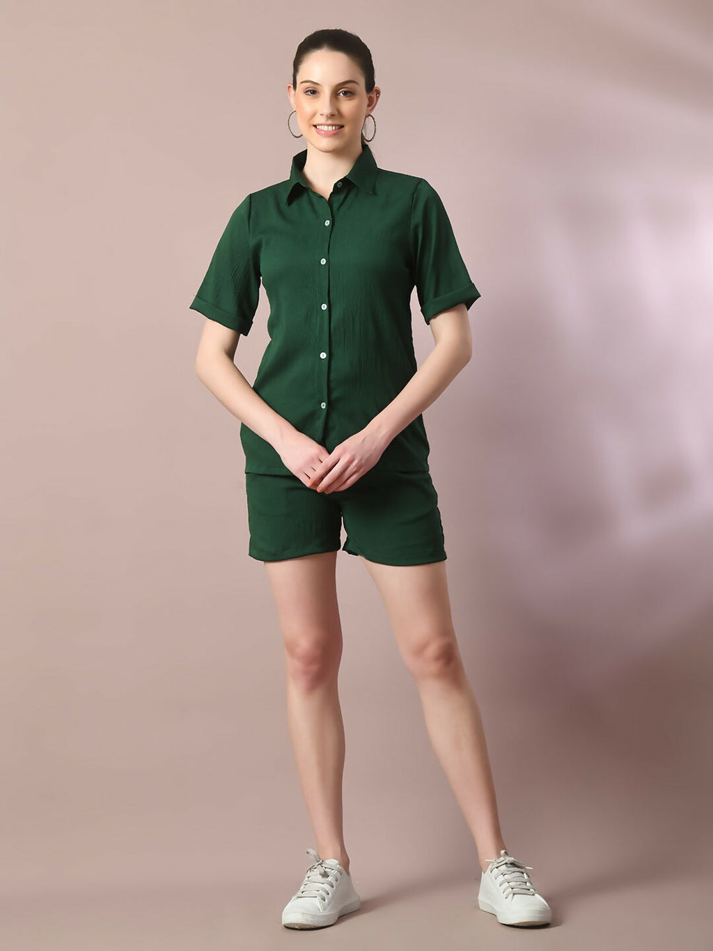 Myshka Women's Green Solid Shirt Collar Party Shirt With Shorts Co-ord set