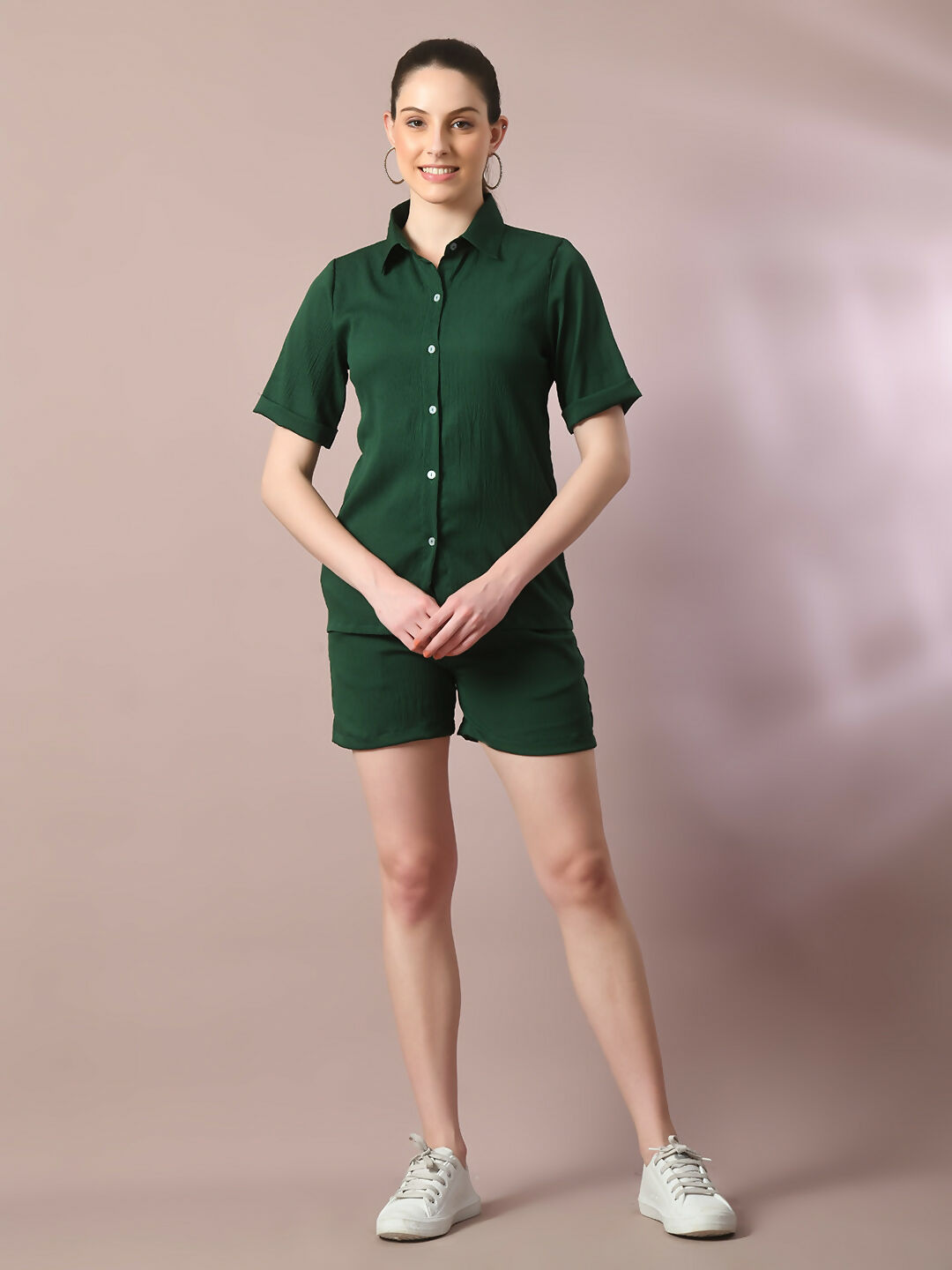 Myshka Women's Green Solid Shirt Collar Party Shirt With Shorts Co-ord set
