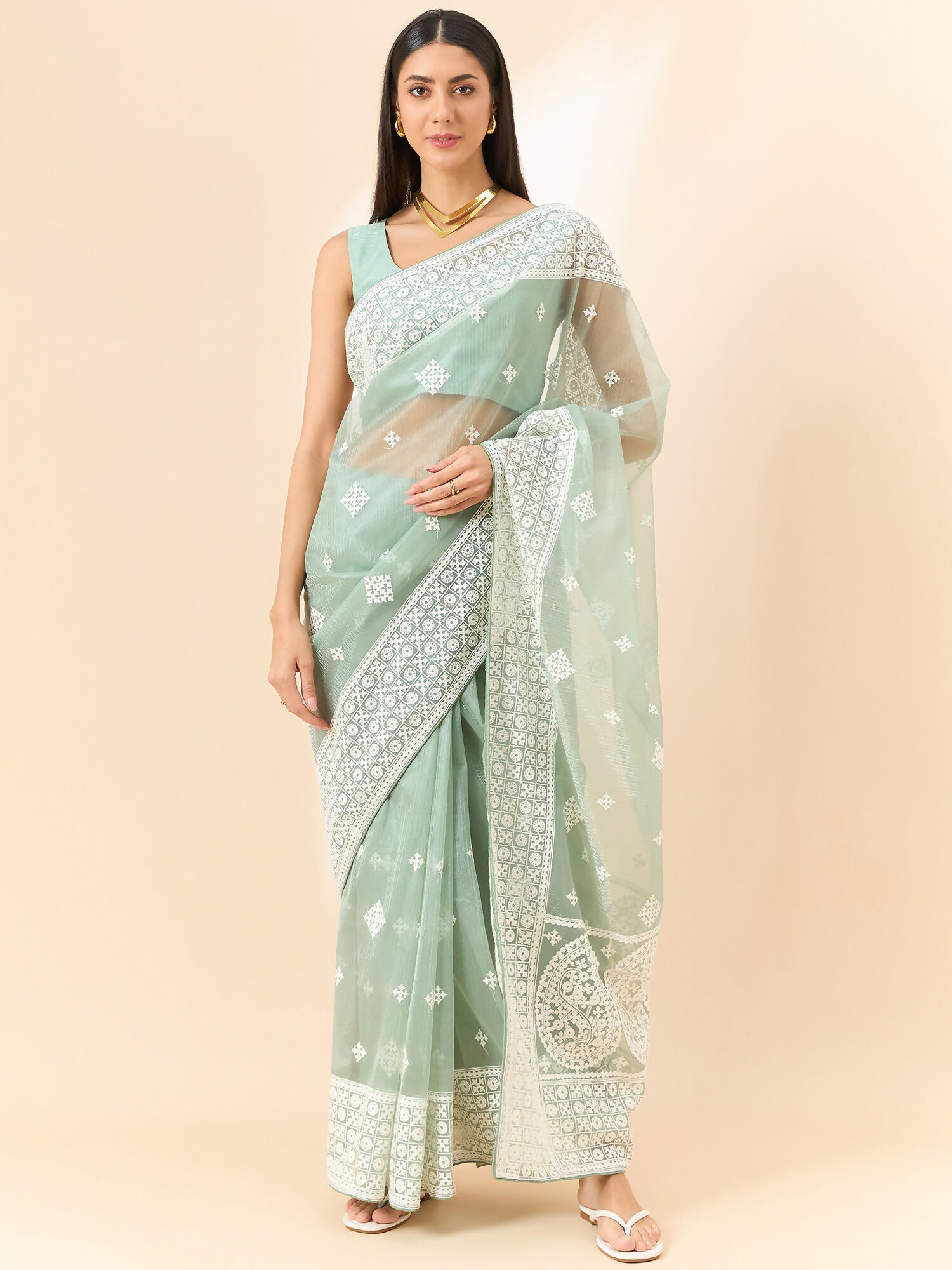 Green Organza Geometric Embroidered Saree with Unstitched Blouse Piece - Roozal