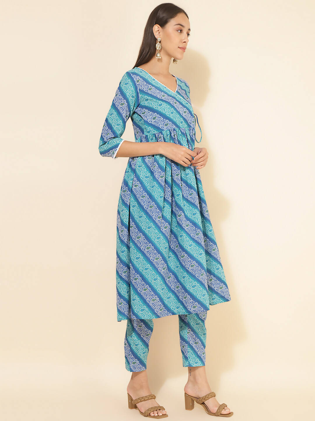 Janasya Women's Blue Cotton Bandhani Printed Casual Angrakha Co-ords