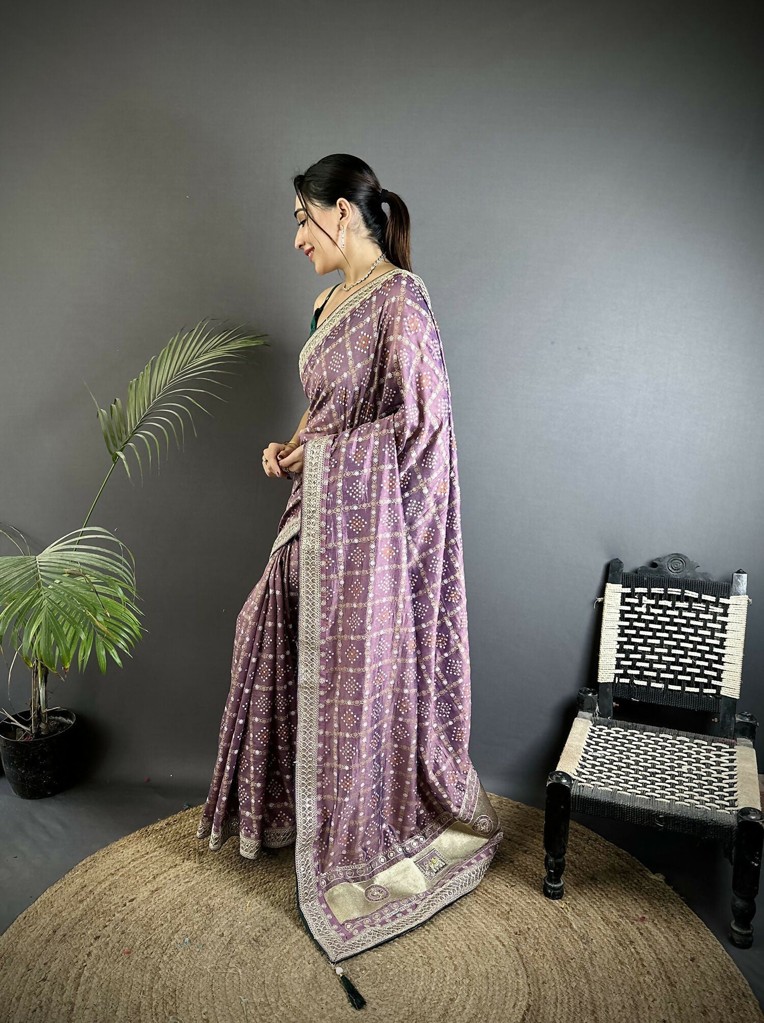 Joban Fashion Lavender Bandhej Bandhani Vichitra Silk Bandhani Prints Saree