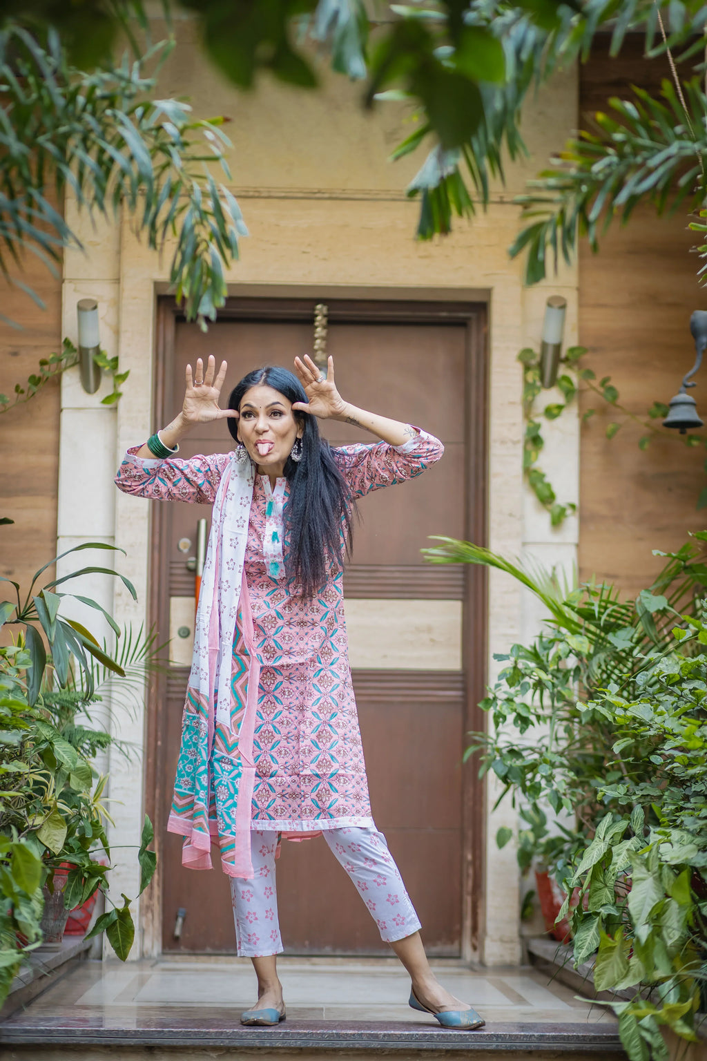 Jompers Women's Pink & White Ethnic Motifs Printed Pure Cotton Kurta with Trousers & Dupatta
