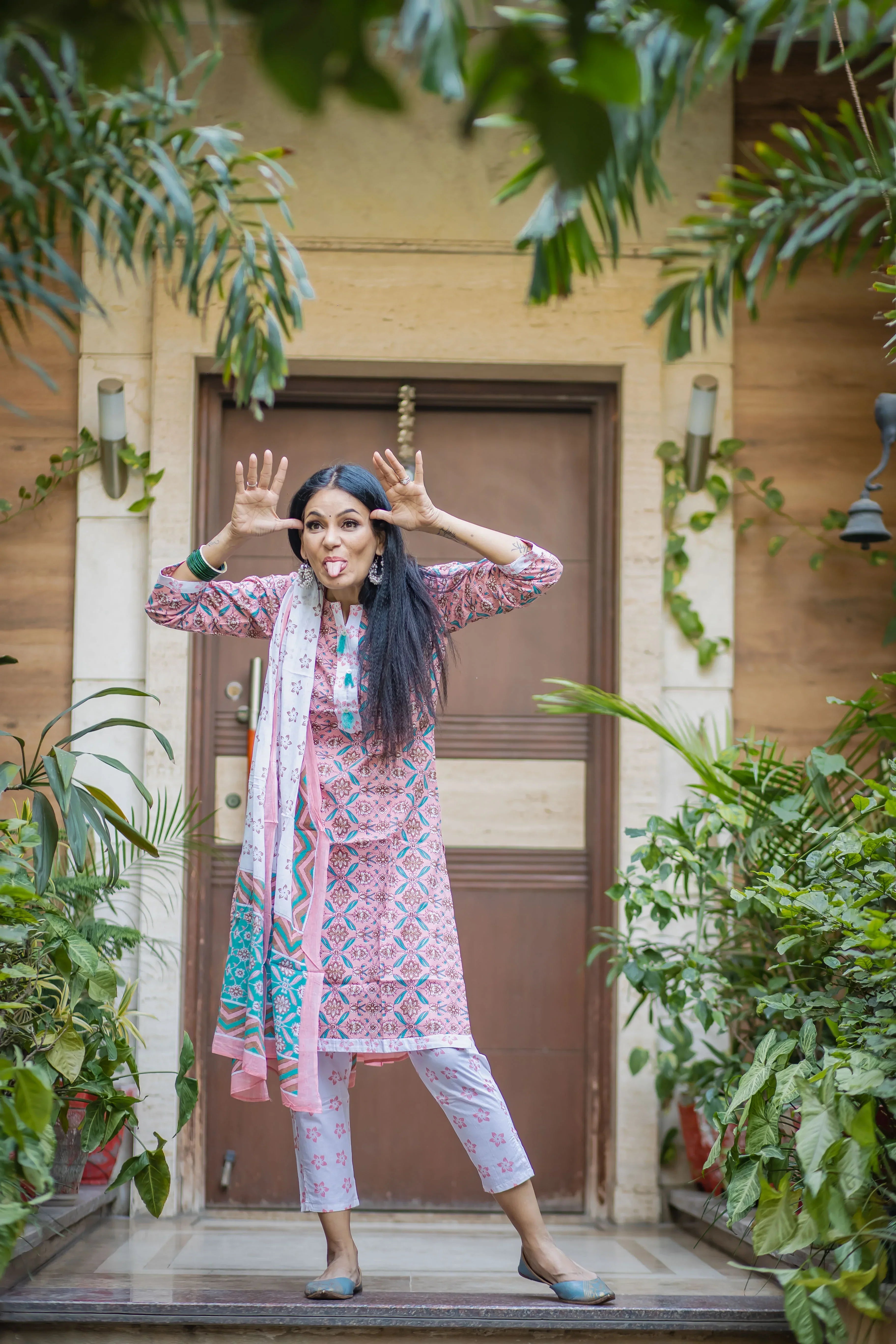 Jompers Women's Pink & White Ethnic Motifs Printed Pure Cotton Kurta with Trousers & Dupatta