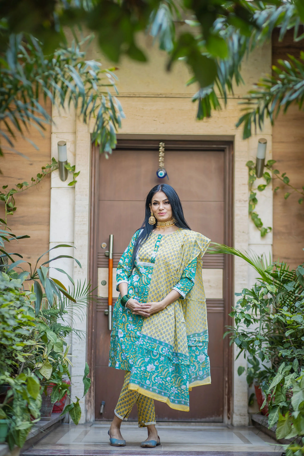 Jompers Women's Green Ethnic Motifs Printed Pure Cotton Kurta with Trousers & Dupatta