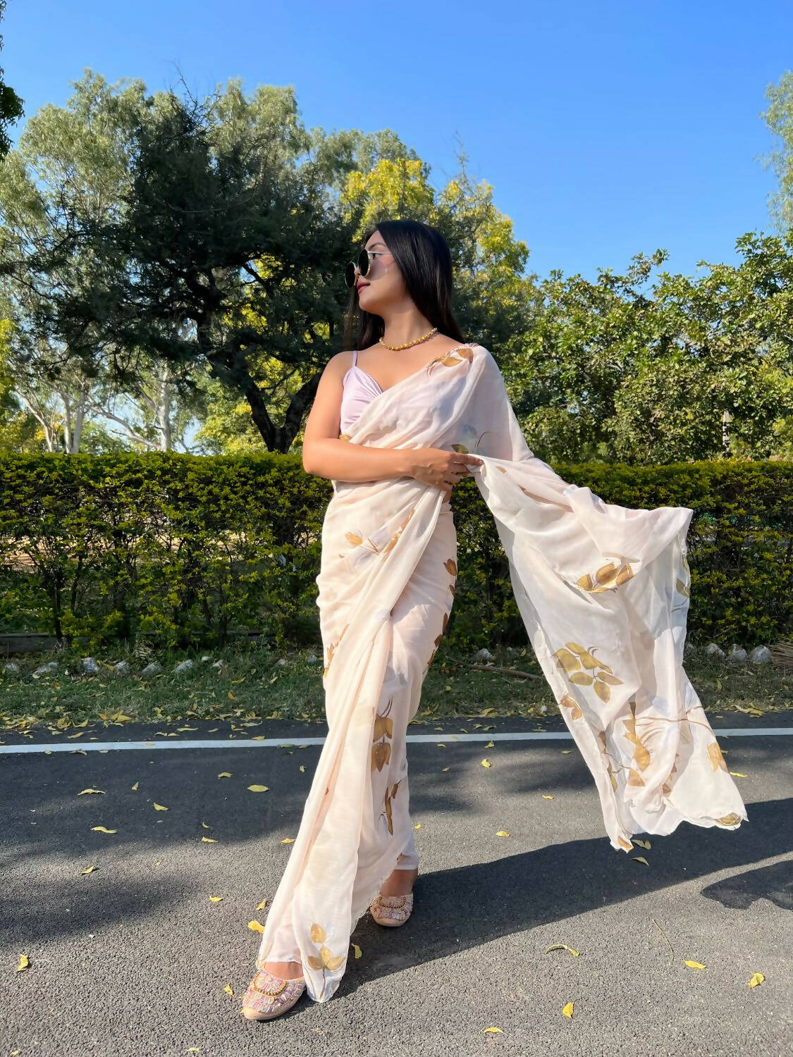 Vamsee Cream Chiffon Designer Saree
