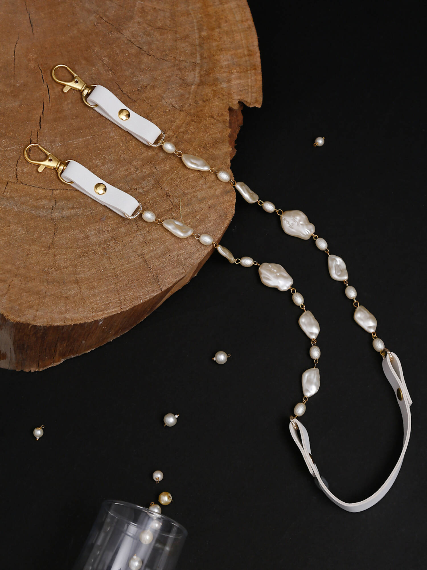 Women's White Mother Of Pearl Mask Chain - Ruby Raang