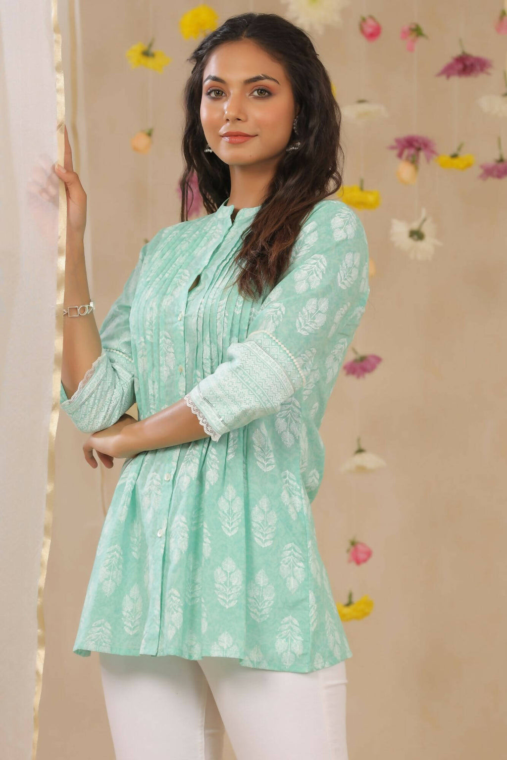Juniper Women Mint Cambric Printed A-Line Tunic