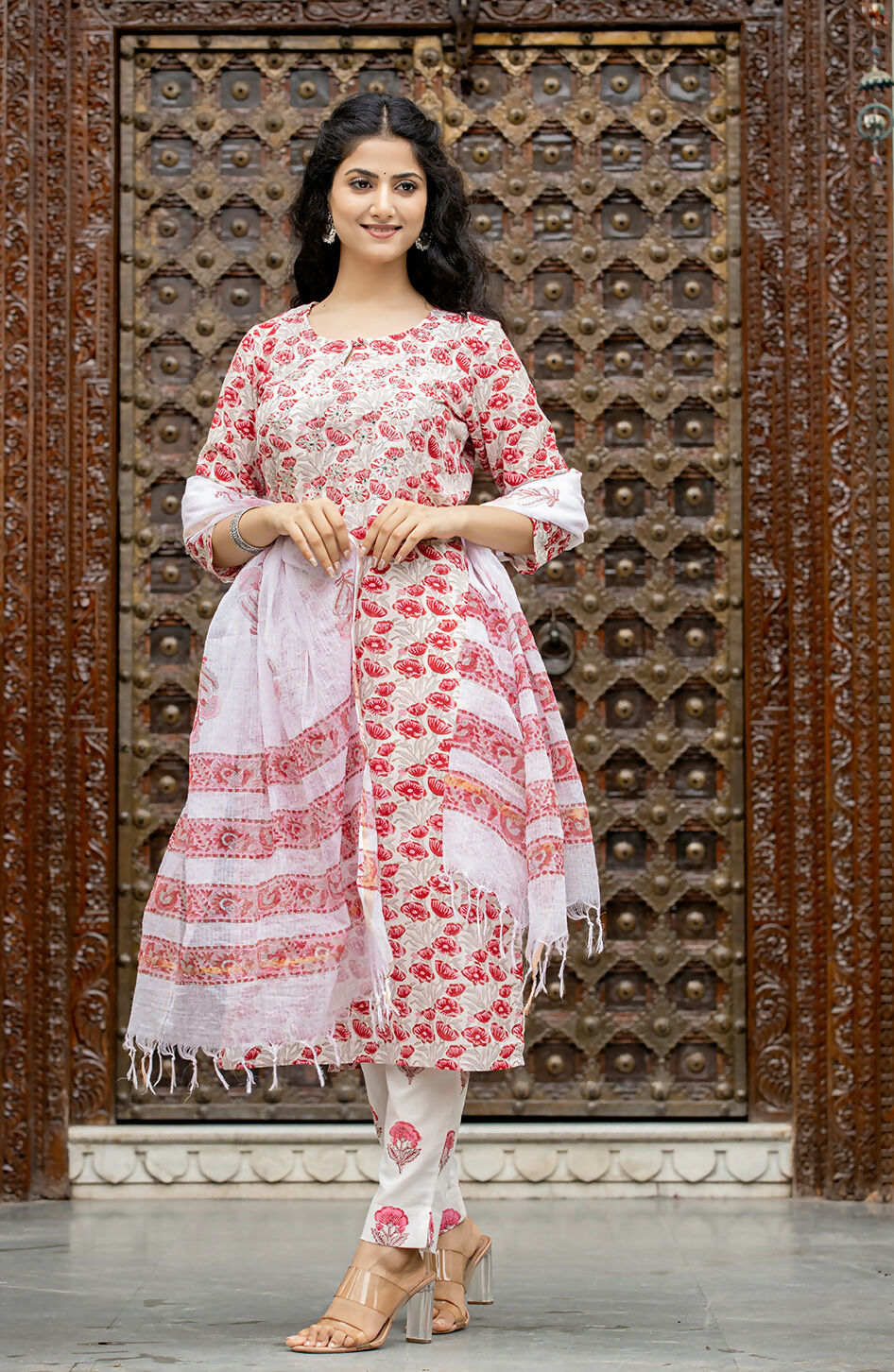 Kaajh Women's Pink Floral Cotton Handblock Salwar Suit Set