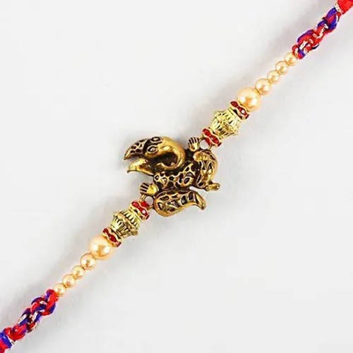 Ganesha Rakhi & Cadbury Silk In Bhai Ho To Aisa Sleeve