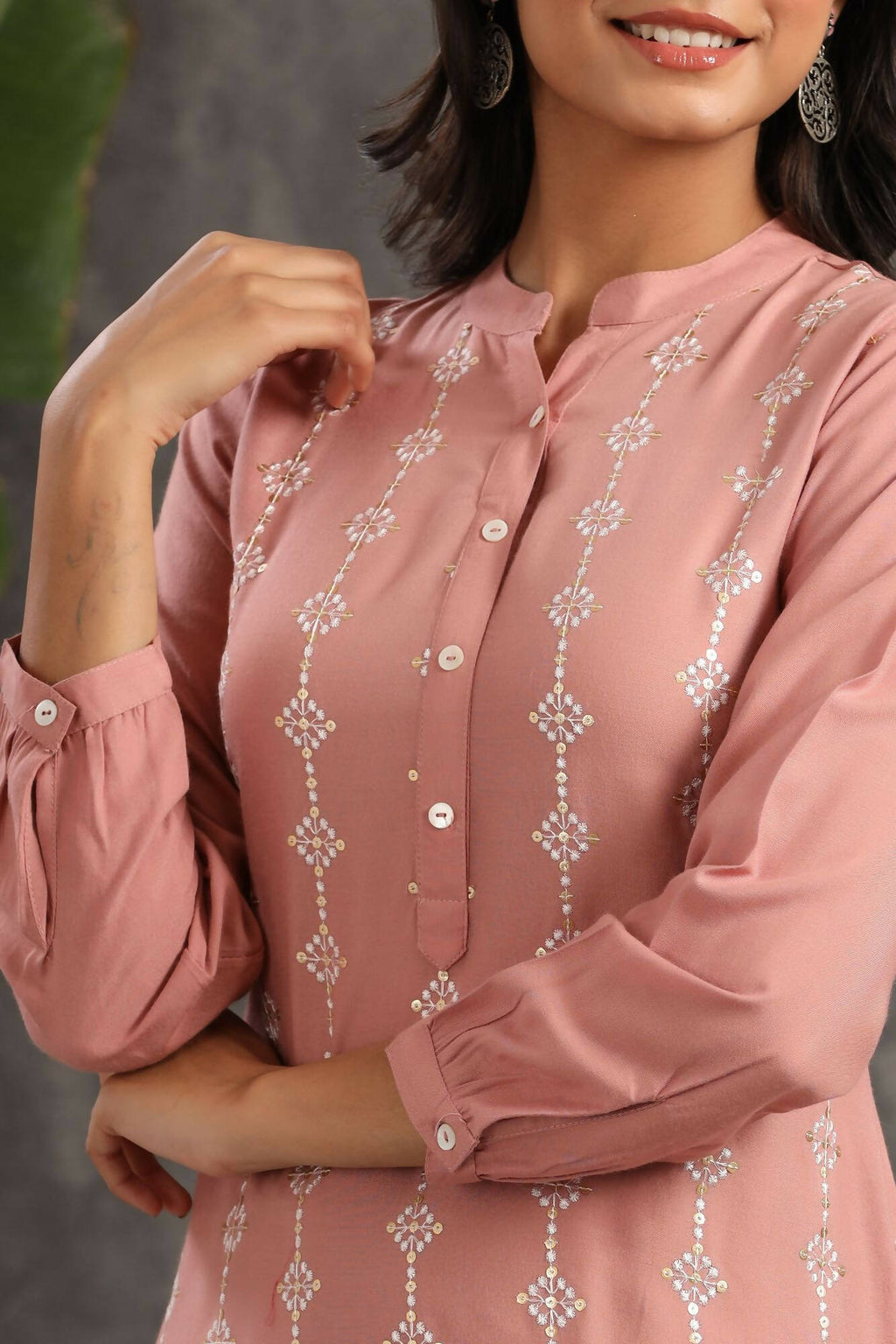 Juniper Women Onionpink Rayon Embroidered Straight Kurta Sets