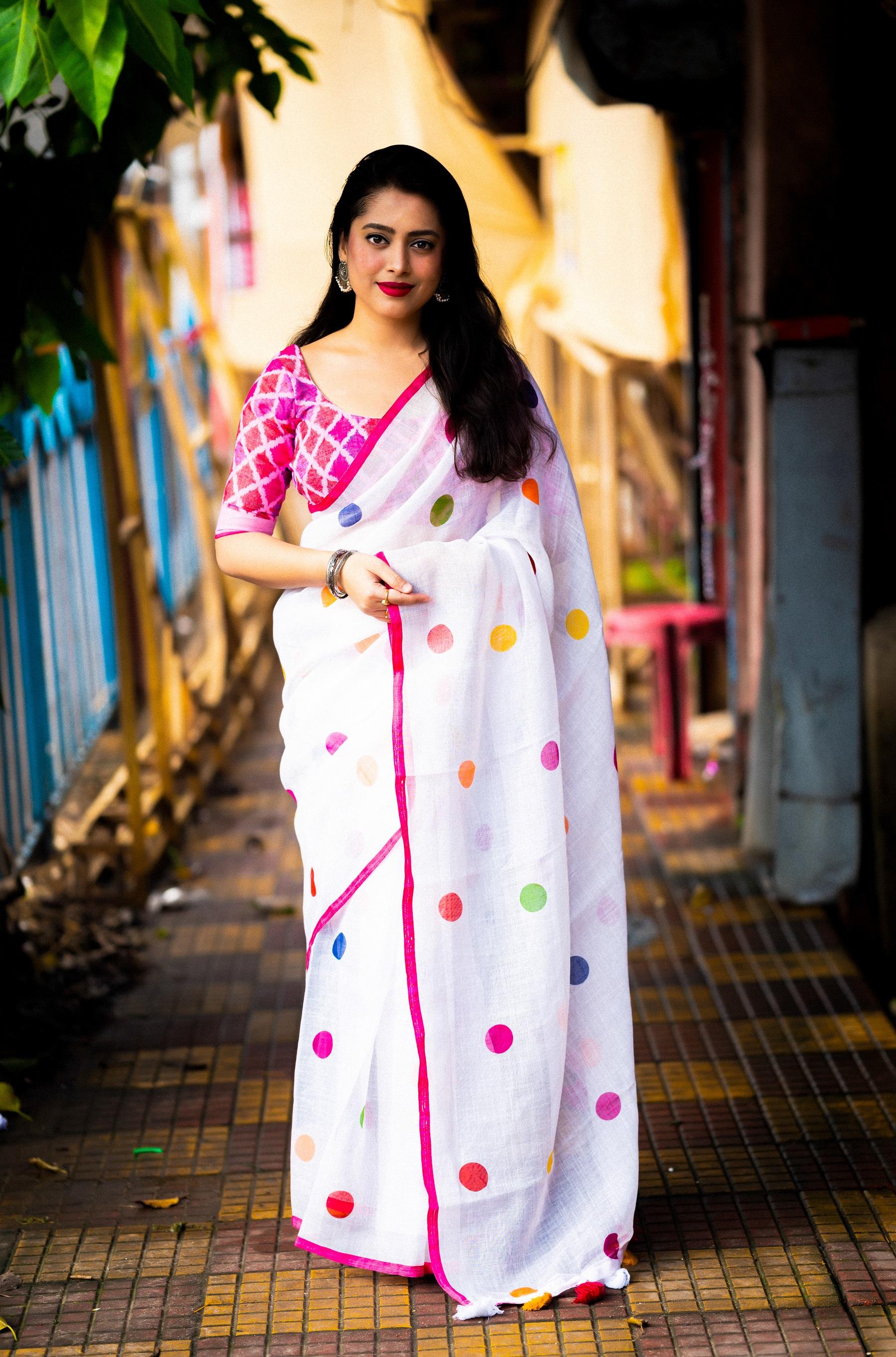 White Pure Linen Ethnic Motifs Saree with Unstitched Blouse - Hiral Fashion