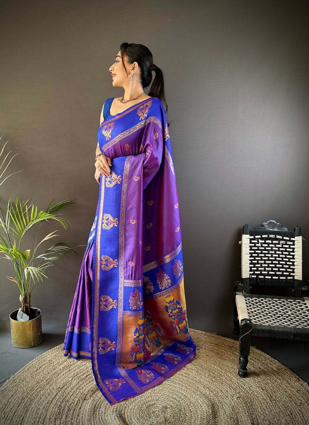 Joban Fashion Royal Blue Meenakari Weaving Paithani Sarees