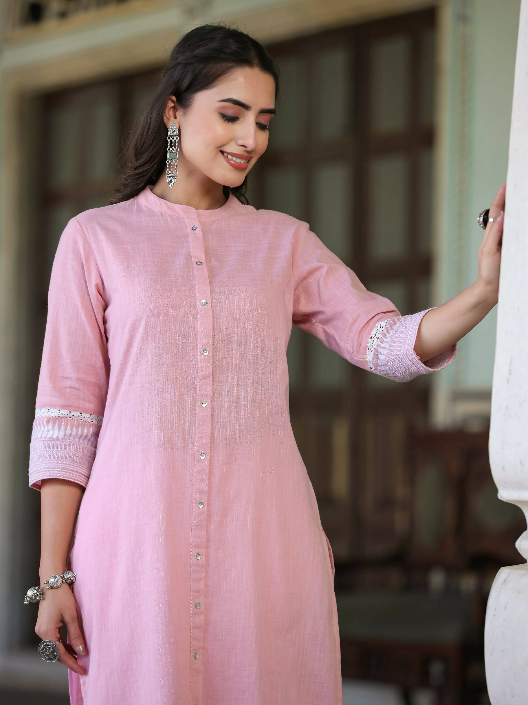 Juniper Women's Pink Cotton Slub Embroidered Straight Kurta