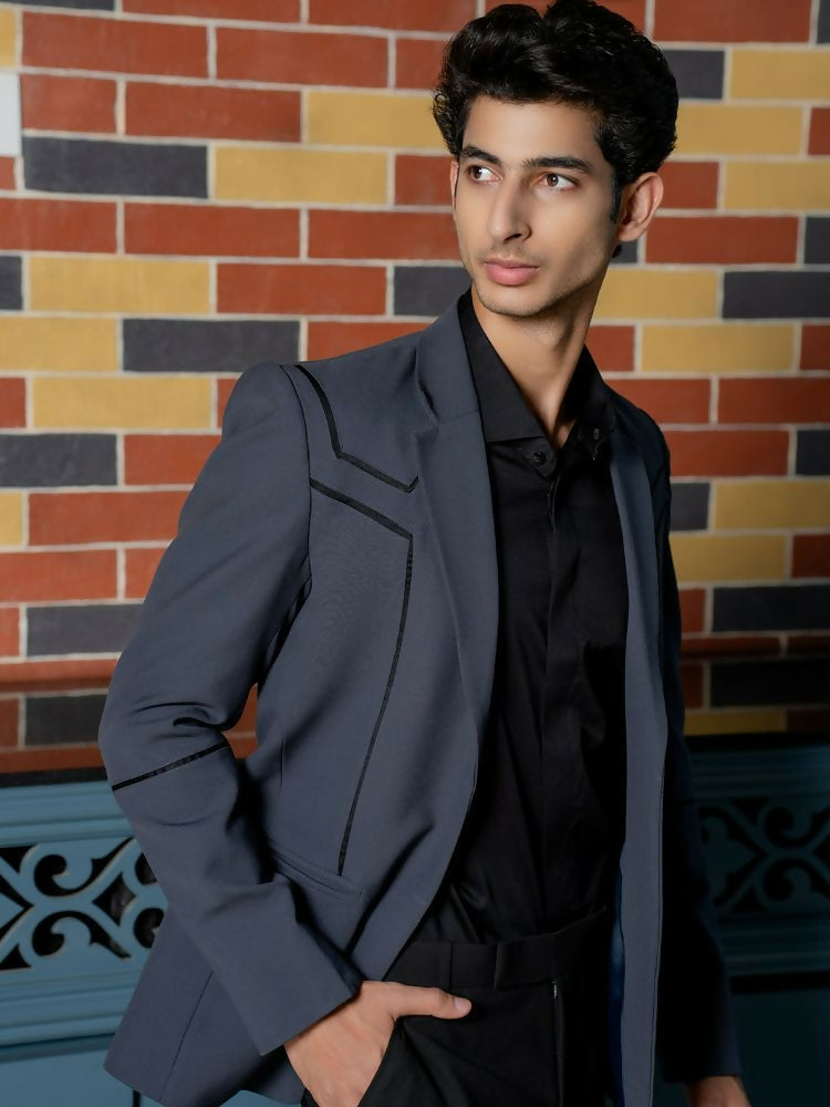Skarve – Modern Grey & Black Smart Casual Set by Hilo Design