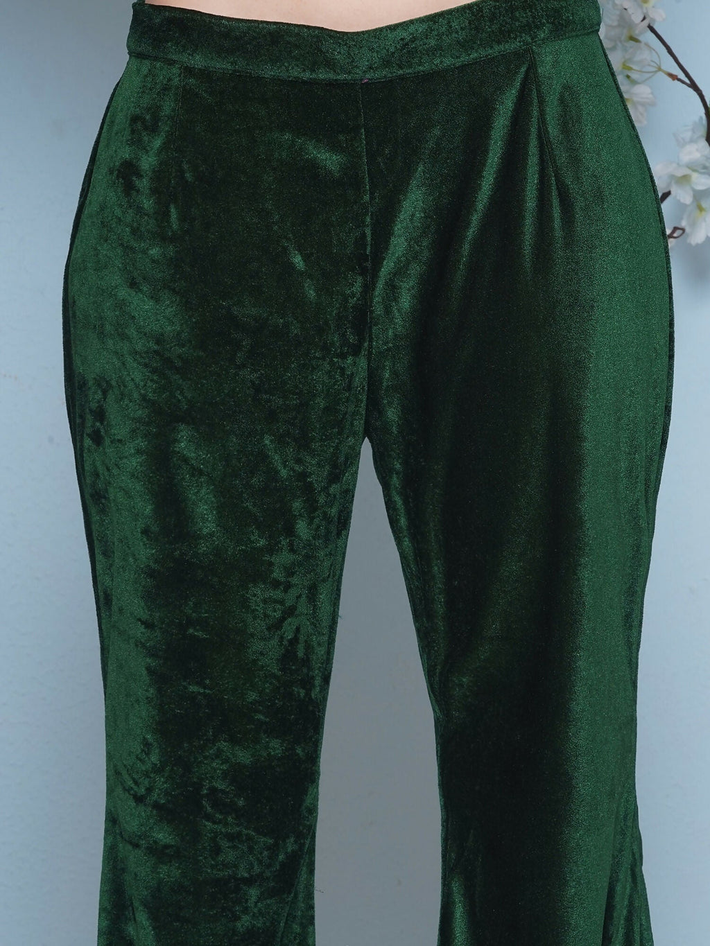 Joban Fashion Green Velvet Hand Embellished Set