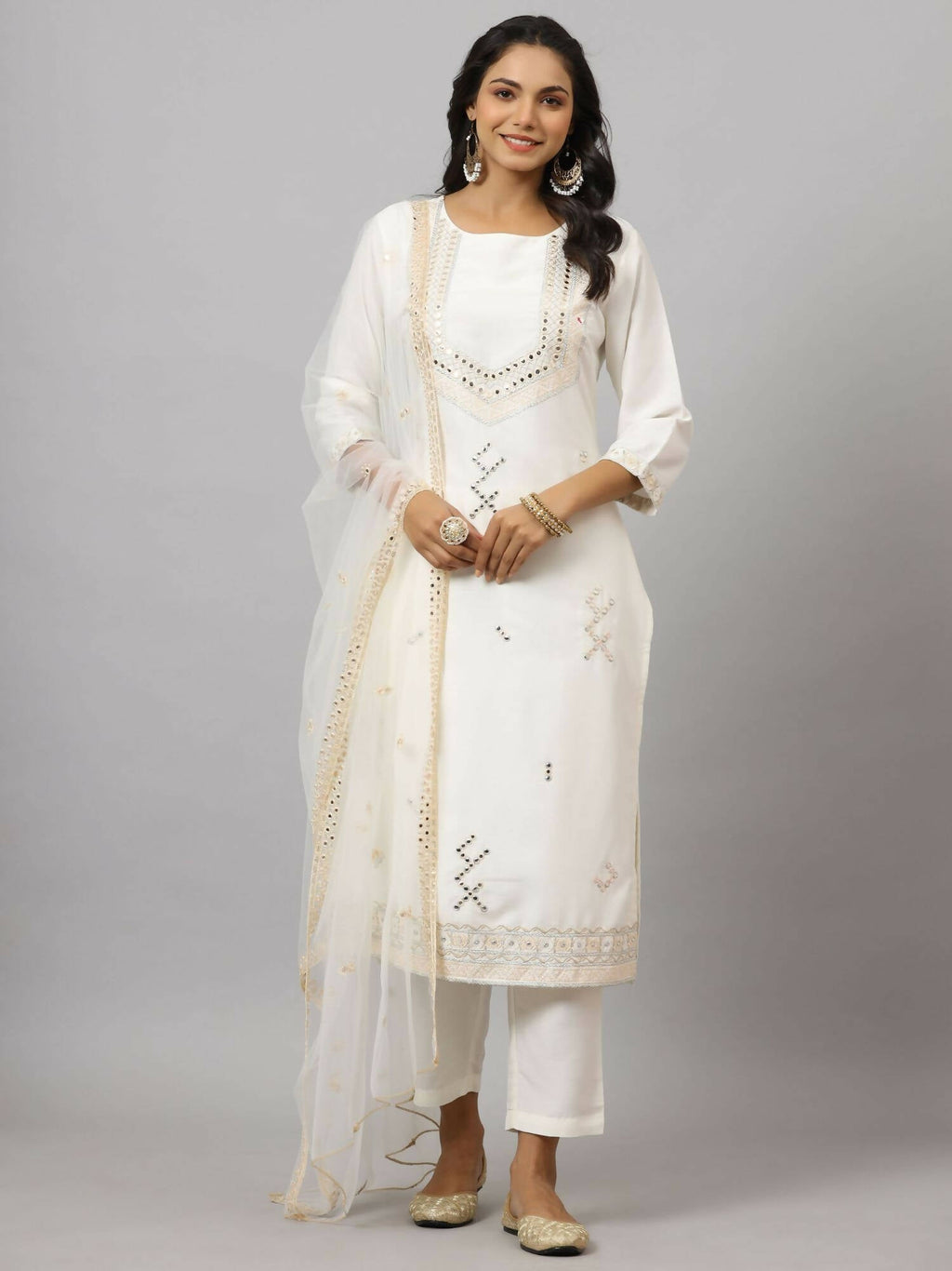 Juniper Women's White Chinnon Solid Embroidered Kurta Set
