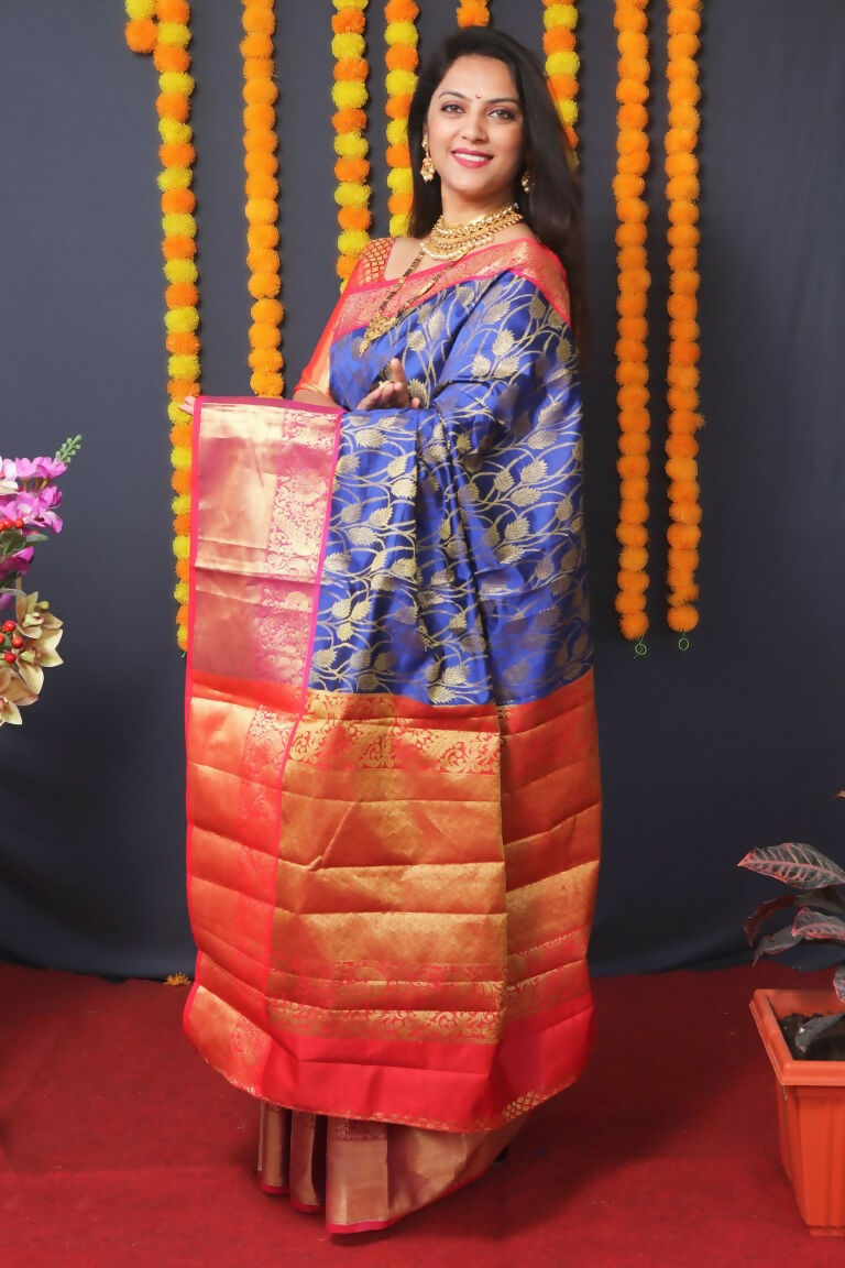 Jyoti Fashion Women's Blue Kanjivaram Silk Zari Woven Saree with Blouse