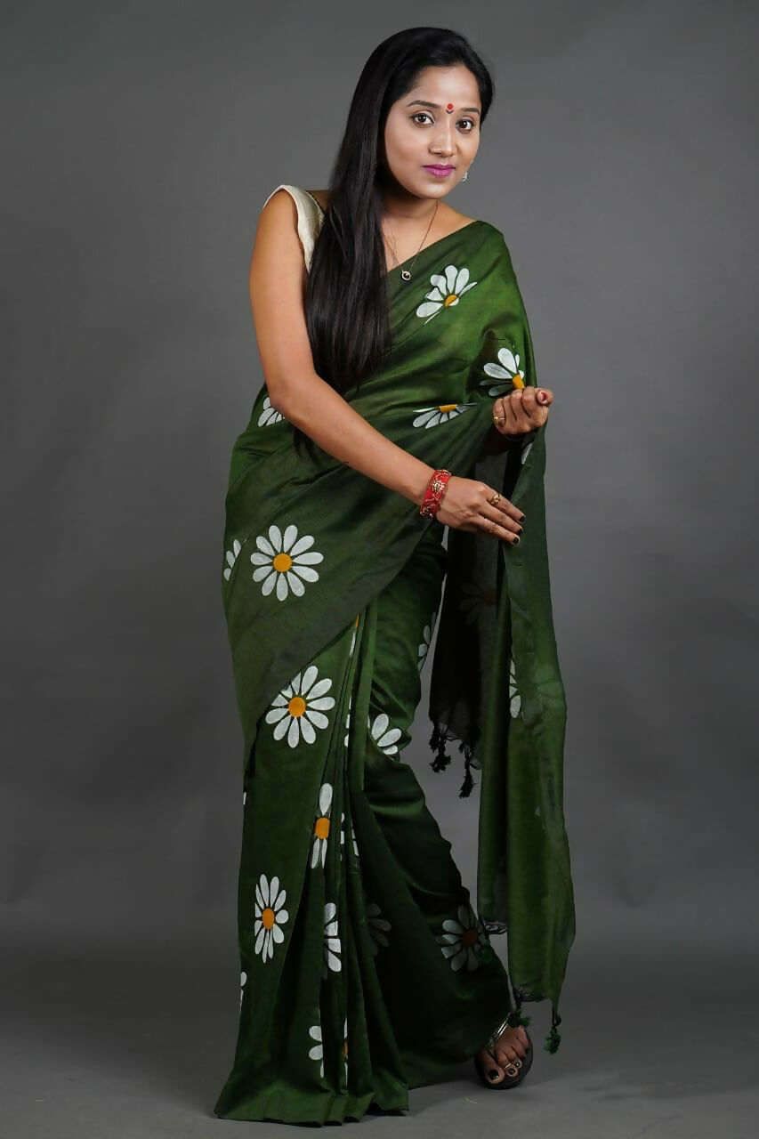 Exclusive Collection Deep Green Pure Cotton Saree With Sunflower Design