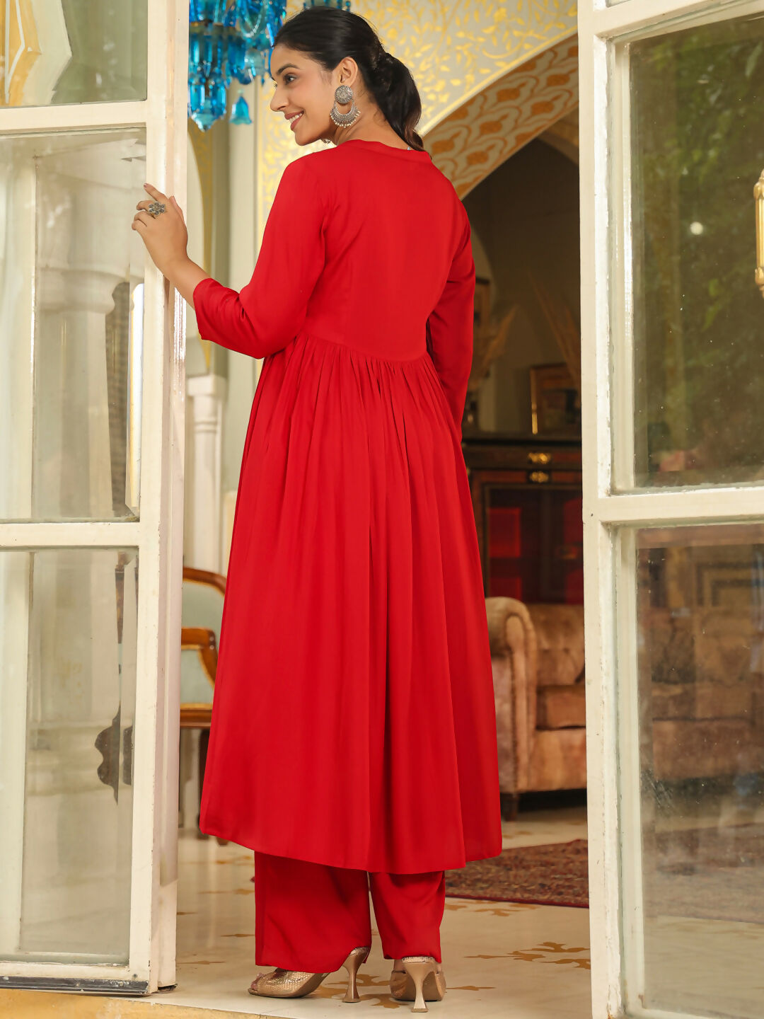 Janasya Maroon Rayon Yoke Embroidery Kurta & Bottom