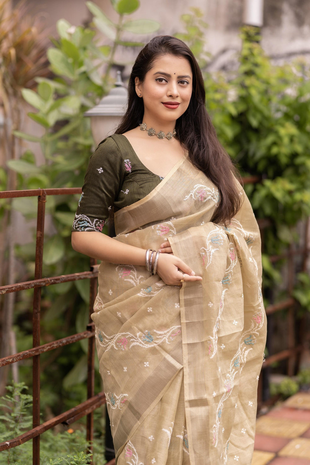 Olive Pure Linen Ethnic Motifs Saree with Unstitched Blouse - Hiral Fashion