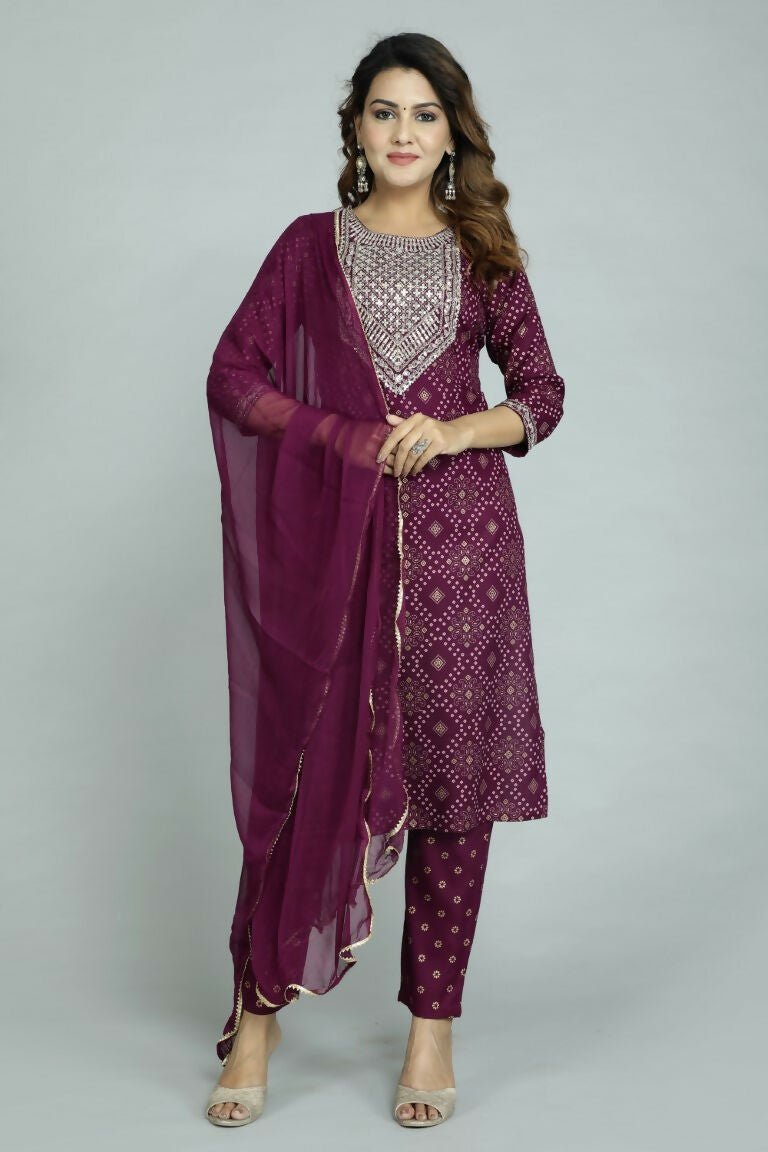 Alvano Women's Attractive And Stylish Rayon A Line Kurta With Pant And Dupatta