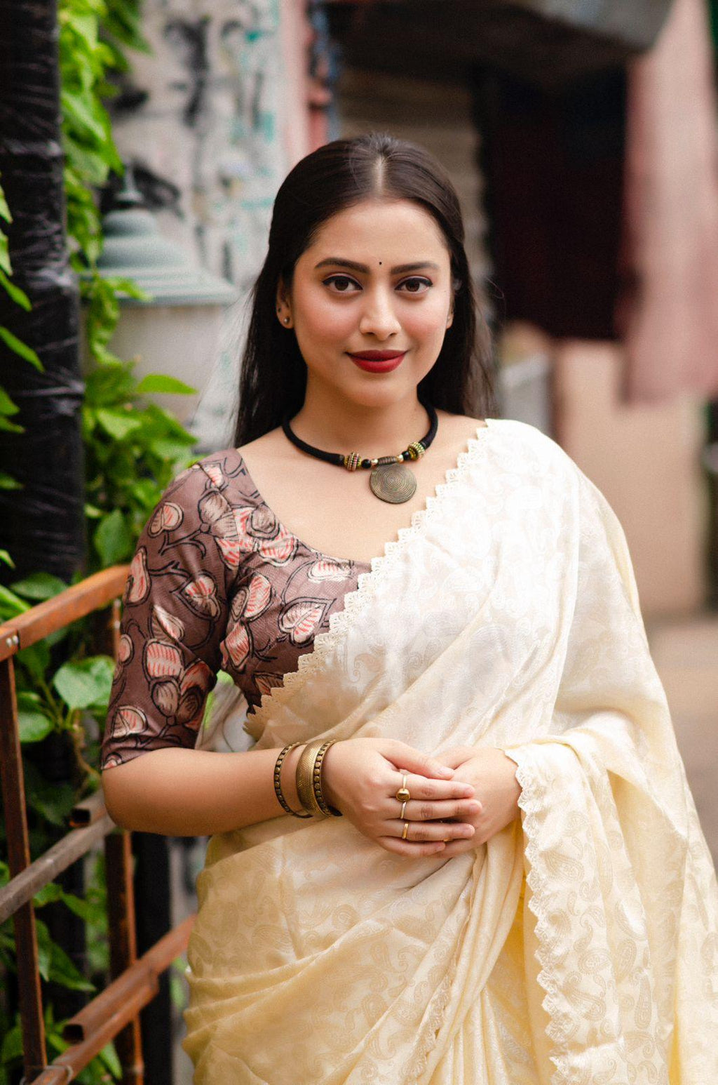 Cream Poly Silk Ethnic Motifs Saree with Unstitched Blouse - Hiral Fashion