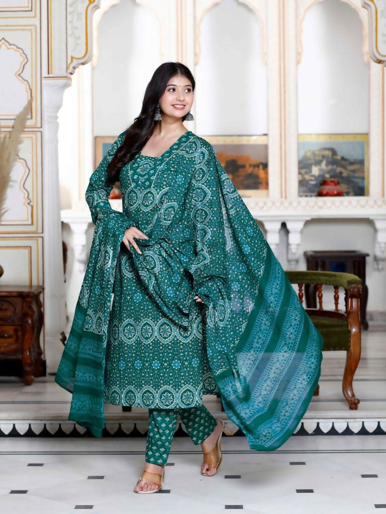 Miravan Women's Cotton Green Floral Printed Straight Pakistani Style Suit Set