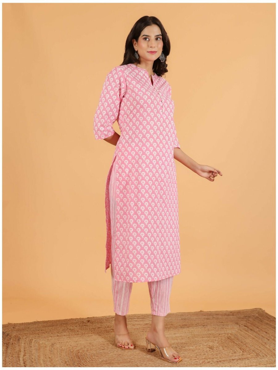 Aramya Pink Soft Cotton Floral Print Straight Kurta Pant Set for Women