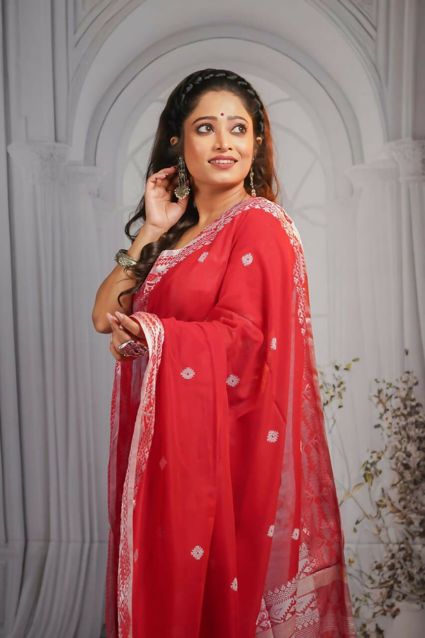 Exclusive Collection Beautiful Pure Cotton Hand Weaving Handloom Saree With Running Blouse Piece