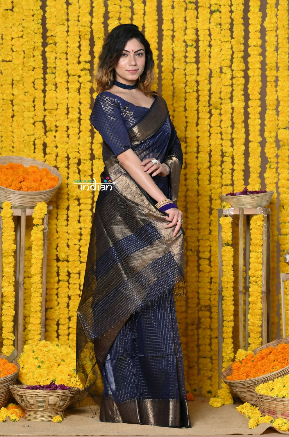 Very Much Indian Rajsi - Handloom Ari Checks Cotton Silk Saree With Golden Border - Indigo Blue