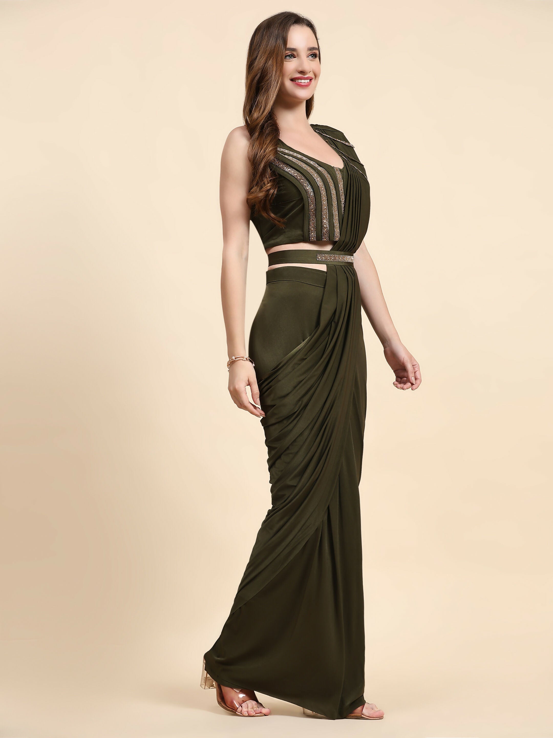 Green Polyester Solid Ready to Wear Saree with stitched Blouse - Nita