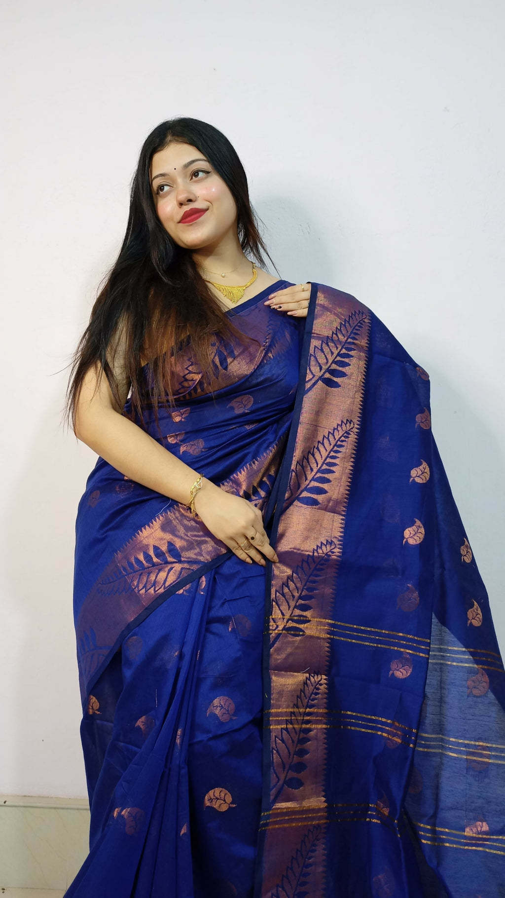 Exclusive Collection Beautiful Blue Cotton Silk Woven Handloom Saree With Running Blouse Piece