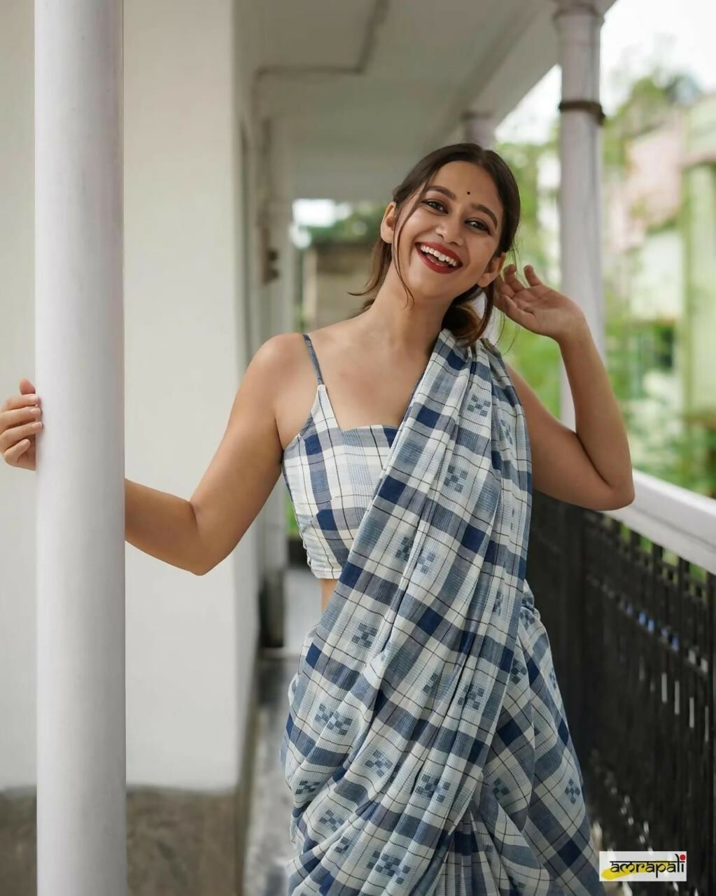 Exclusive Collection Beautiful Check Blue Pure Cotton Woven Handloom Saree With Running Blouse Piece