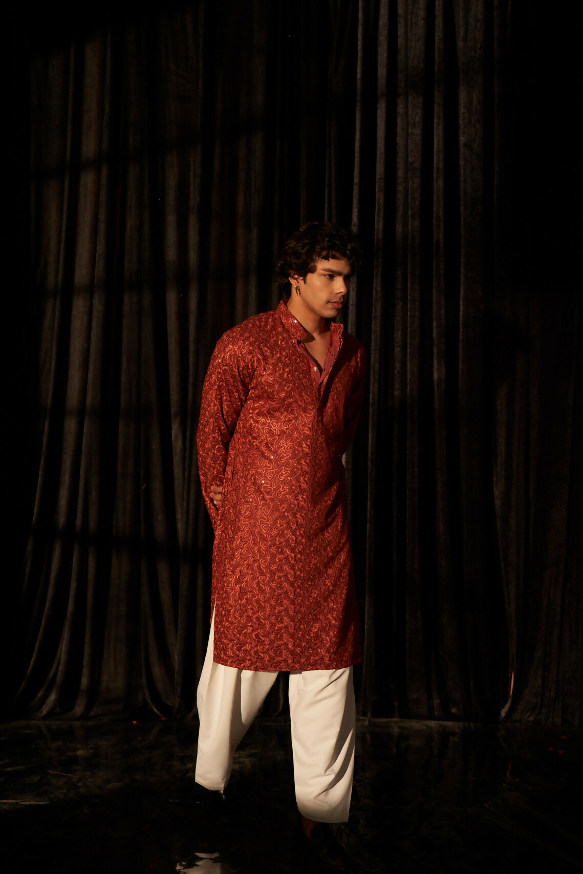 Berry Red Viscose Chikankari Embroidery Work Men's Kurta Set - Mahotsav
