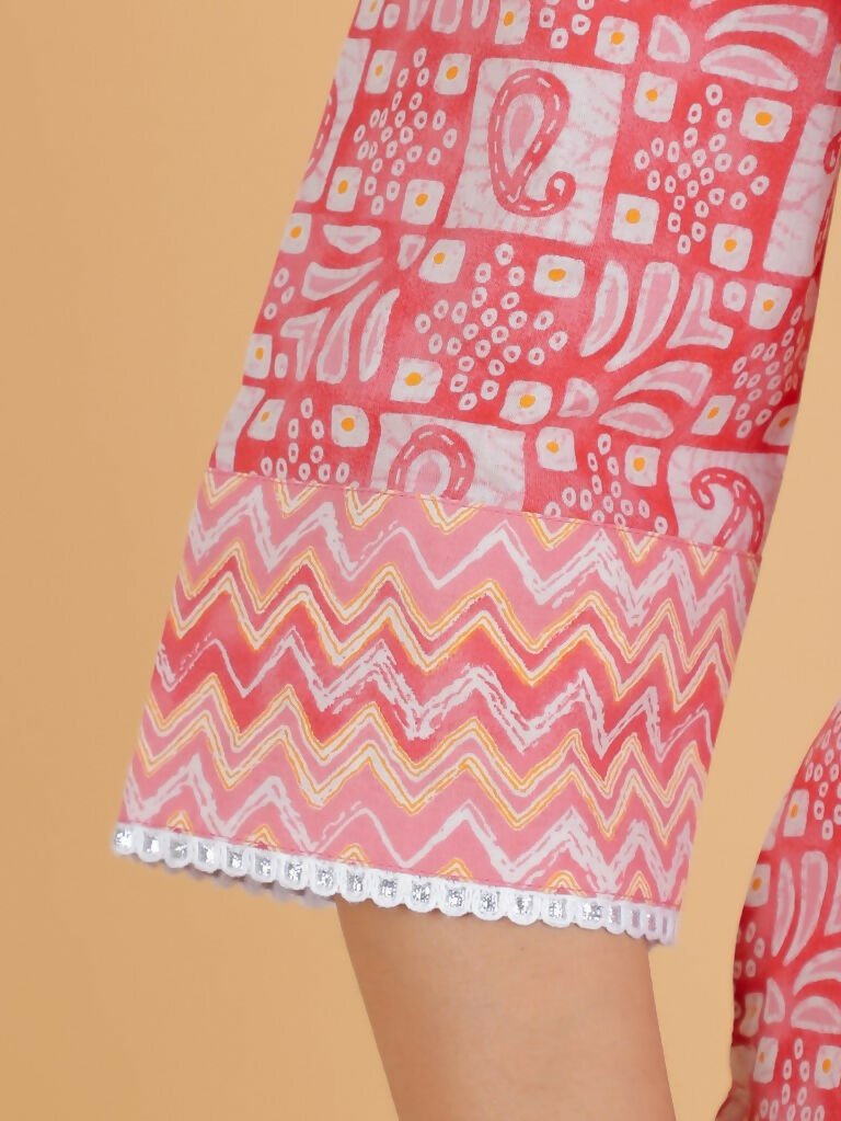 Aramya Straight Soft Cotton Abstract Print Women's Kurta - Pink
