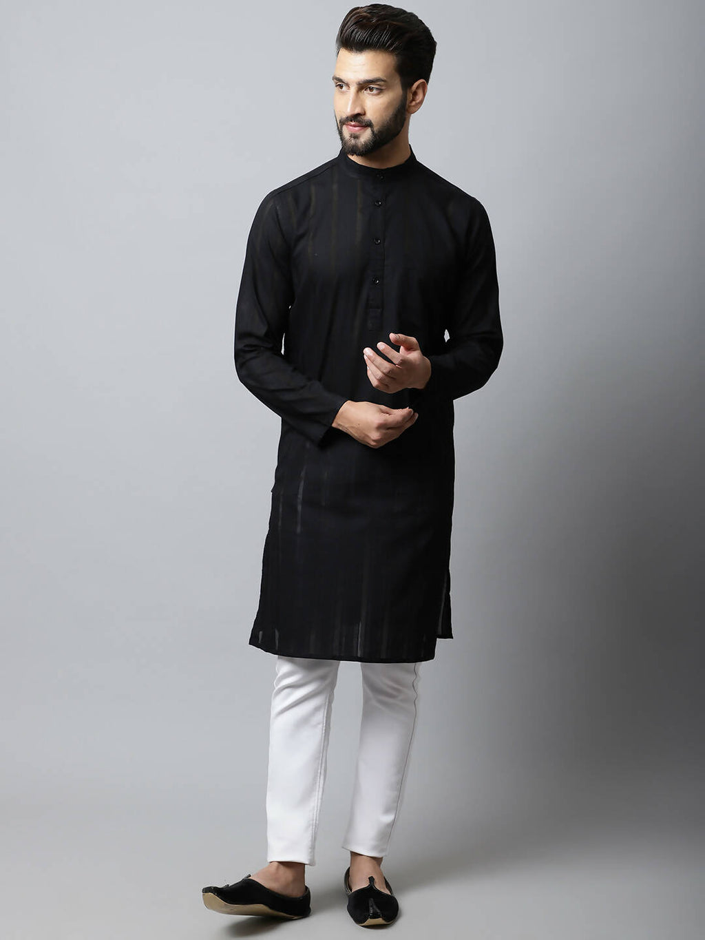 Even Apparels Black Color Pure Cotton Men's Kurta With Band Collar (STR1188)