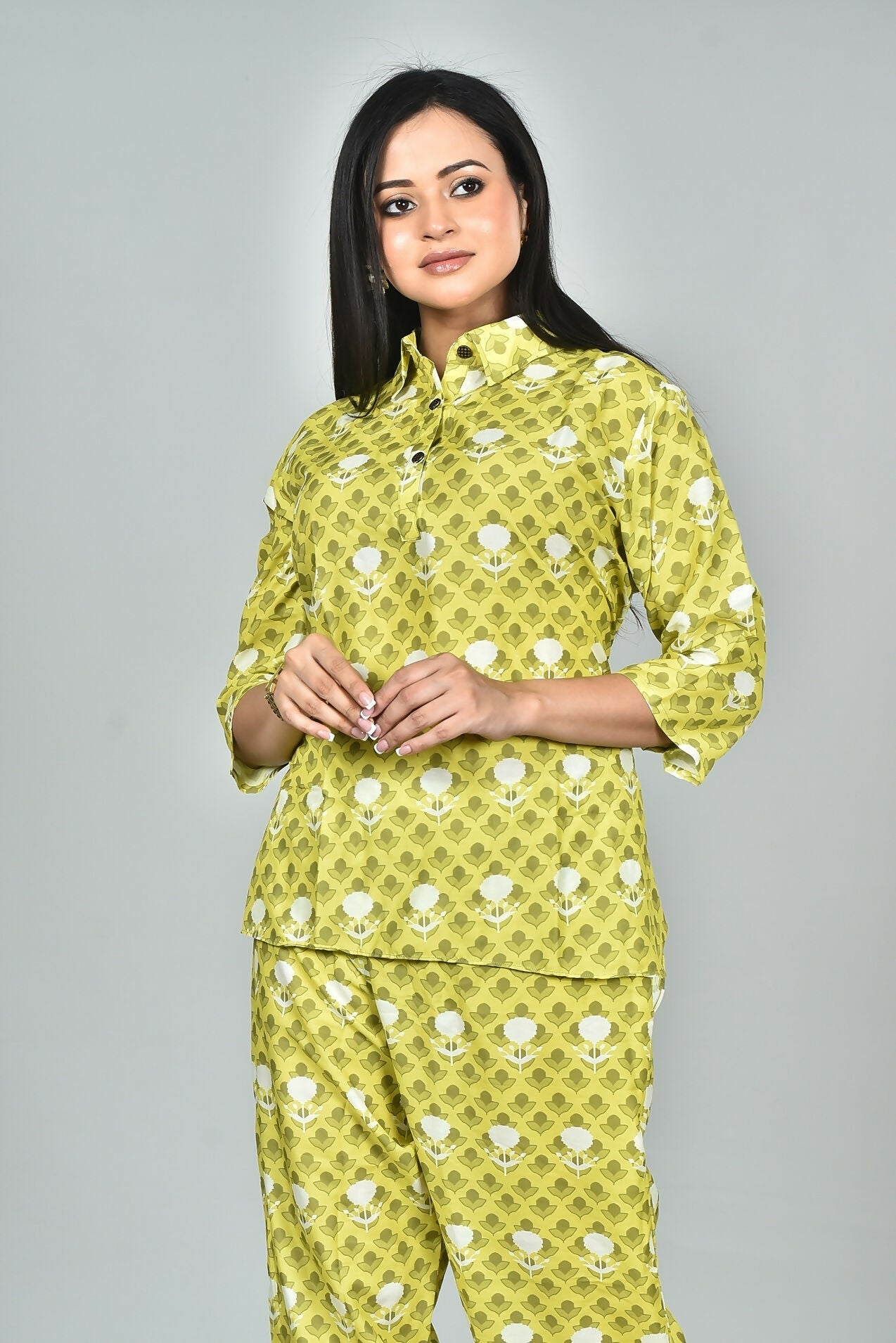 Morchari Digital Print Semi Muslin Co-Ord Set Top & Trouser-Multicolor