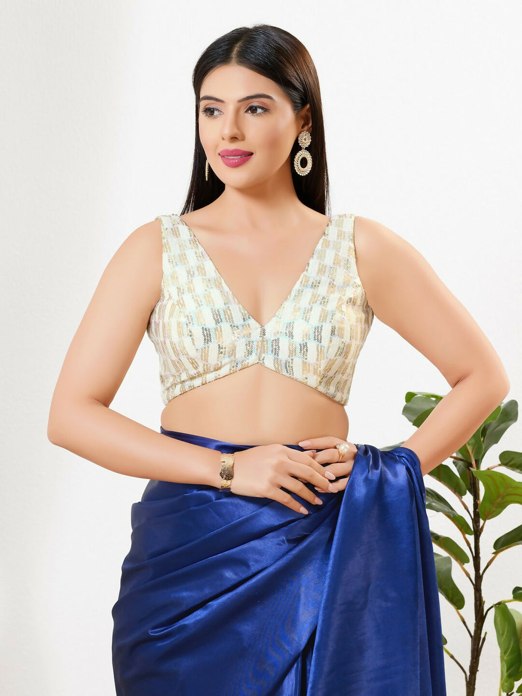 Joban Fashion Gold Sequins Padded Blouse With V Neck Sleeveless