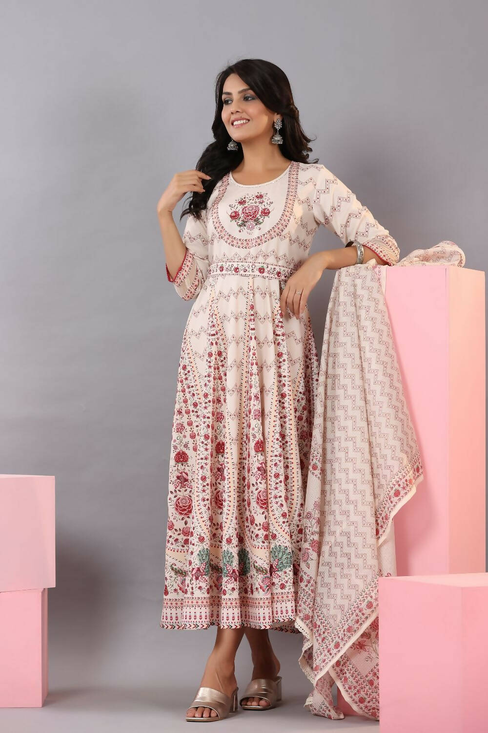 Juniper Women Ecru Rayon Floral Printed Kurta and Dupatta Set