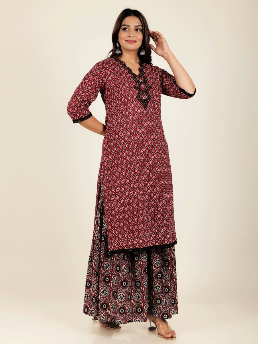 Aramya Straight Soft Cotton Geometric Print Women's Kurta - Red